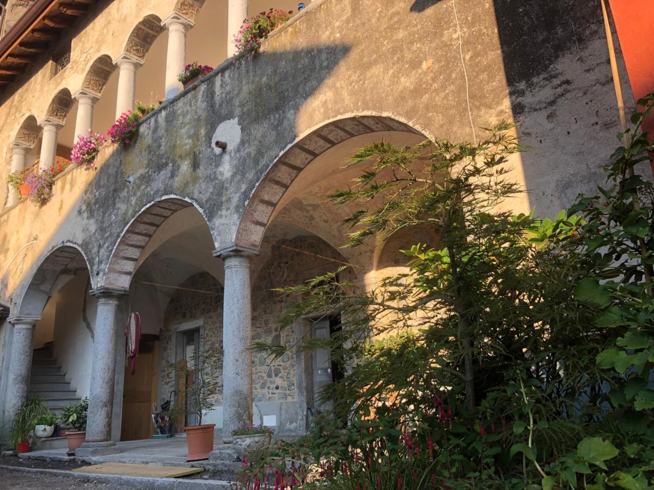 Ca Del Mecolo Lago Di Como Castiglione dʼIntelvi Buitenkant foto